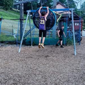 81b867ee-fdec-4cda-82db-c832a05ed103.jpeg
