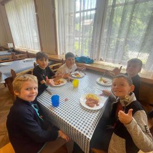 f0387cad-3c3a-43dc-aedf-3484c8d8855f.jpeg